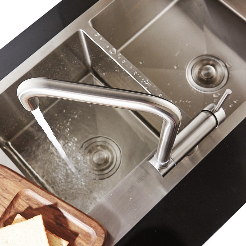 Modern Lead-Free Kitchen Tap with 360° Swivel in Stainless Steel