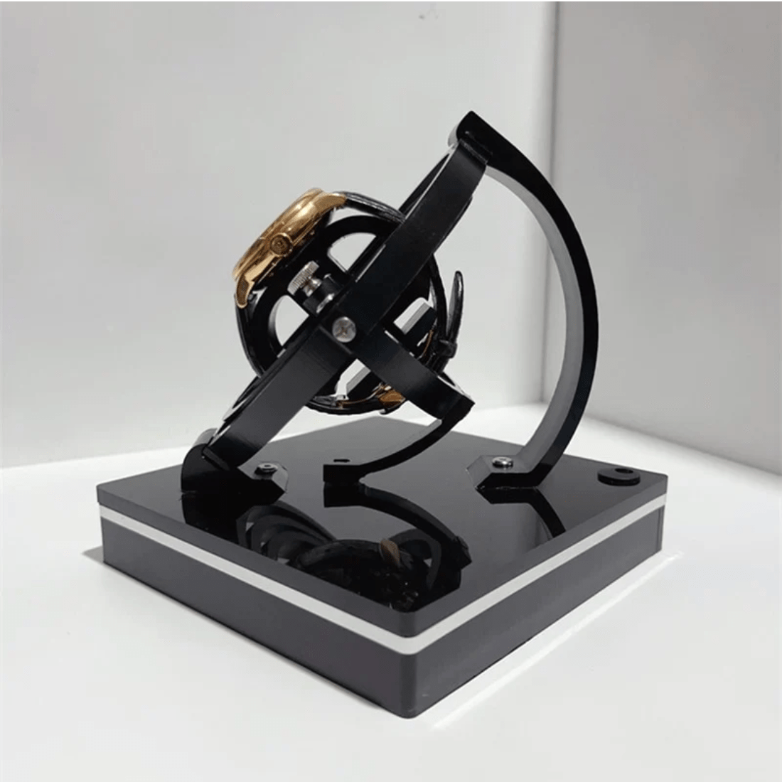 Automatic Watch Winder Box with Silent Motor – Elegant Display Case for Collectors