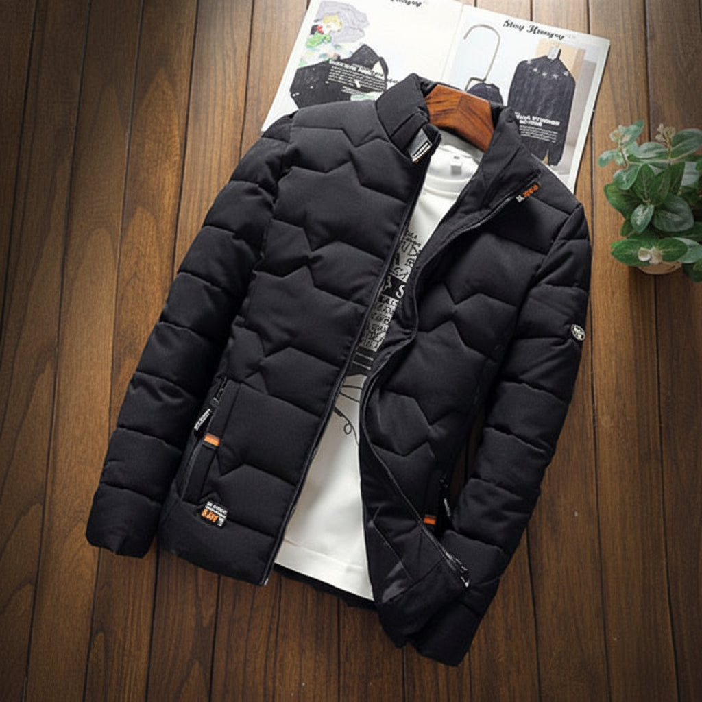 Men's Insulated Jacket with Secure Zipper Pockets for Daily Use