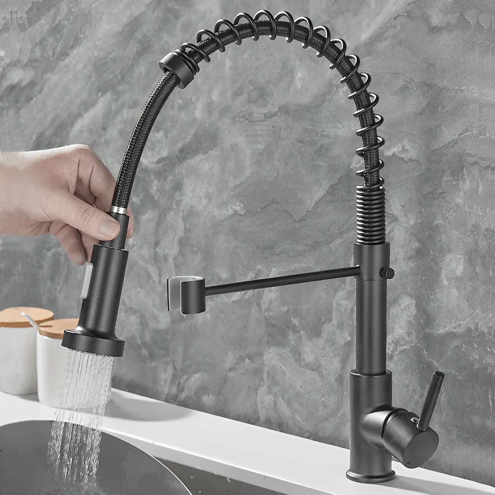 Pull-Down Sprayer Kitchen Faucet with Single Hole Design