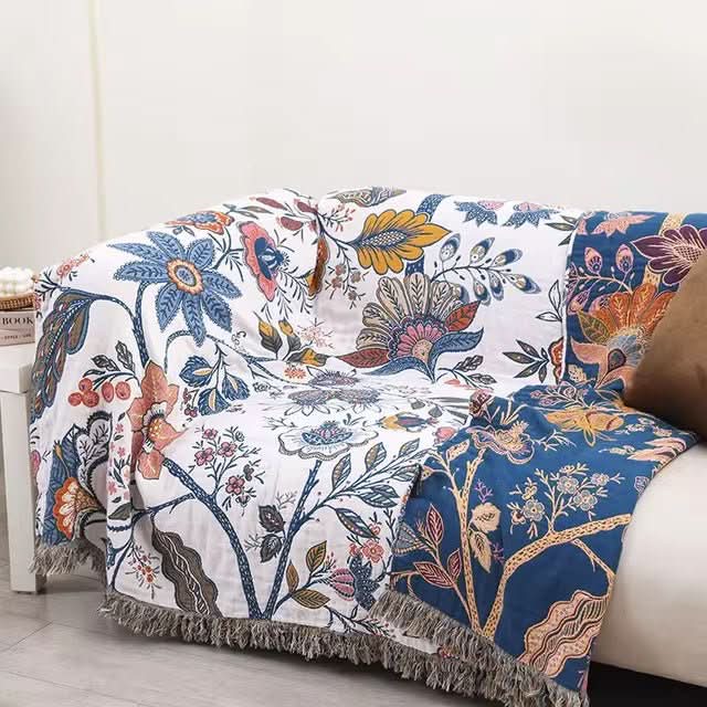 Chic Cotton Throw Blanket - Dual-Sided Floral Design