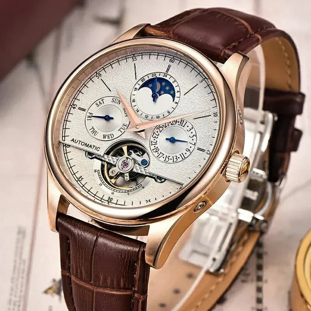 Classic Self-Winding Men's Timepiece with Reliable Mechanics