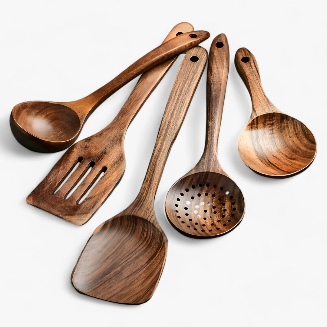 11-Piece Kitchen Utensil Collection – Includes Whisk in Wood