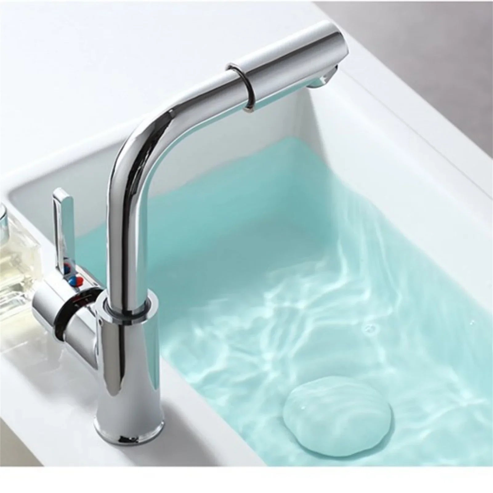Elegant 360° Swivel Chrome Faucet for Effortless Water Control