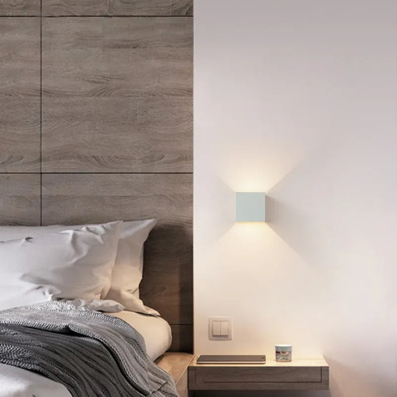Taavita - Wall Lamp with Sensor for Smart Lighting