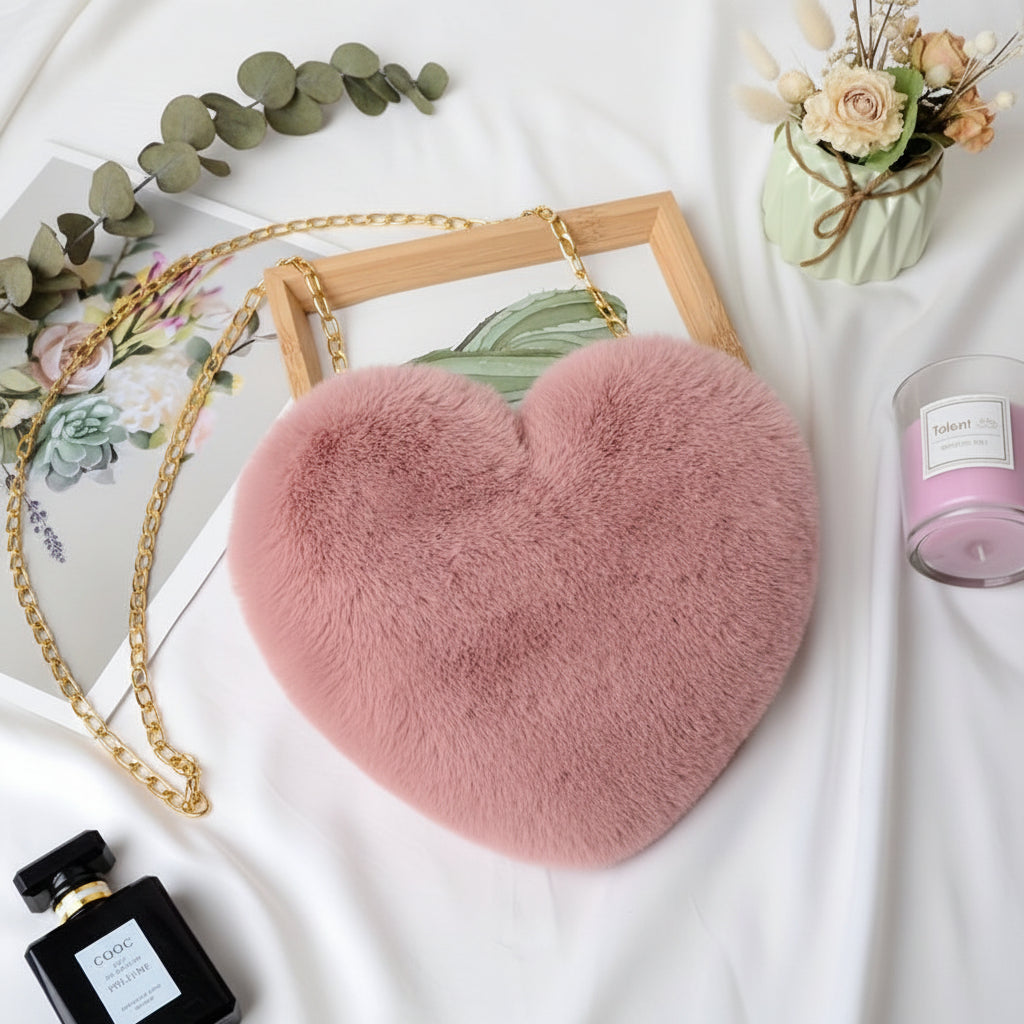 Chic Heart-Shaped Crossbody Bag in Soft Faux Fur