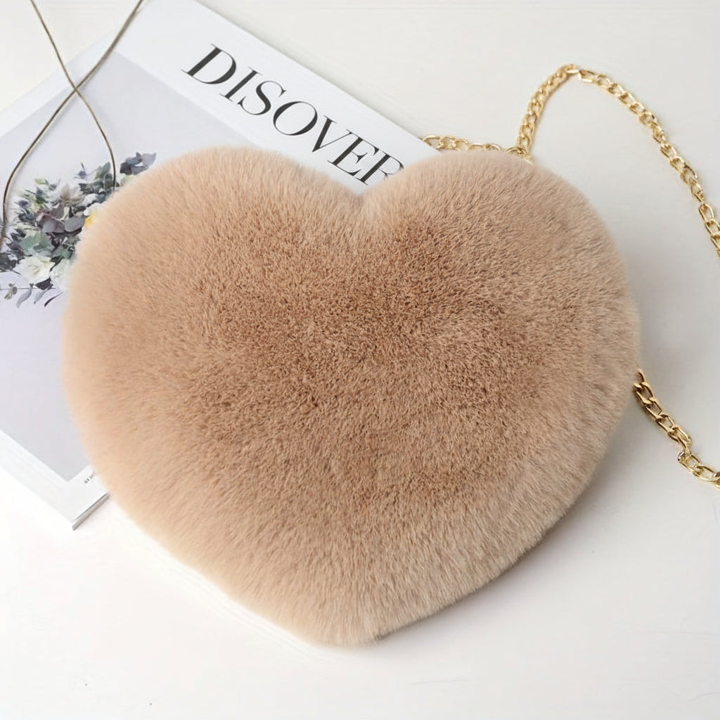 Chic Heart-Shaped Crossbody Bag in Soft Faux Fur