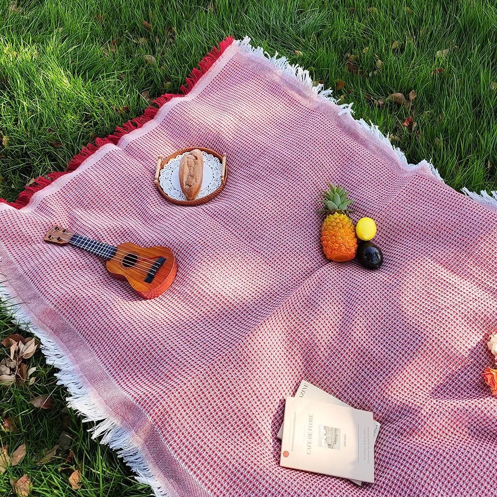 Boho Bliss Portable Picnic Blanket with Stylish Tassels