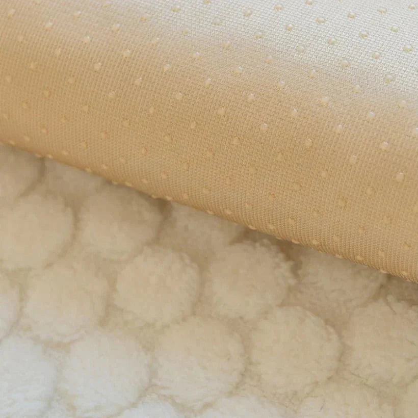 Snug Haven Plush Fleece Sofa Blanket for Ultimate Winter Comfort