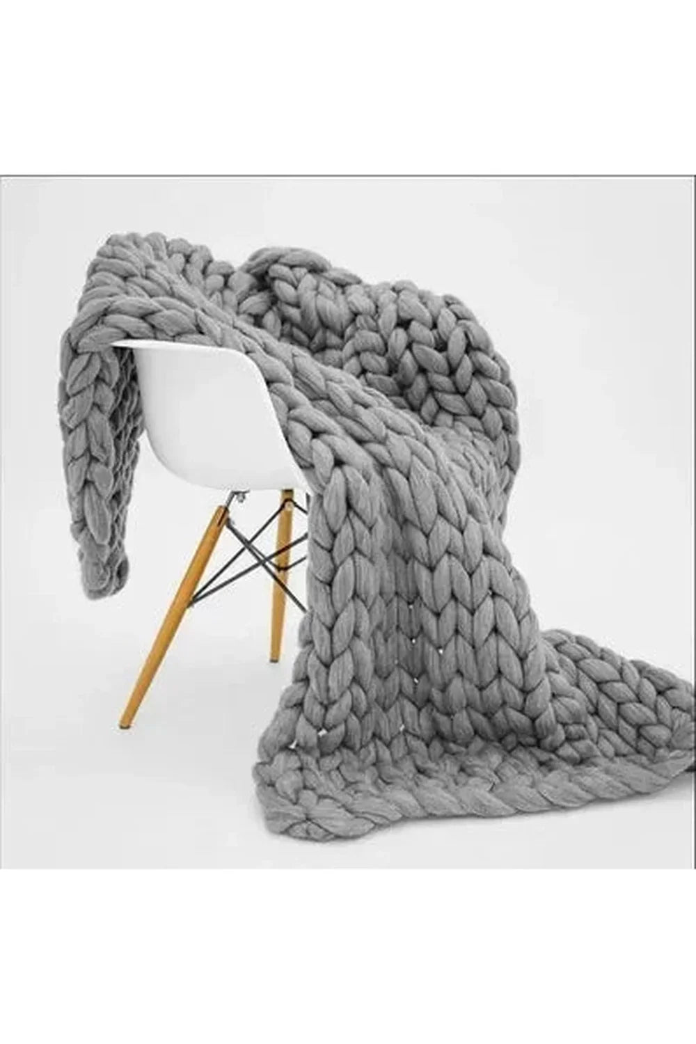 Chunky Knit Throw Blanket | Plush Softness | Cozy Warmth for Chilly Nights | Polyester
