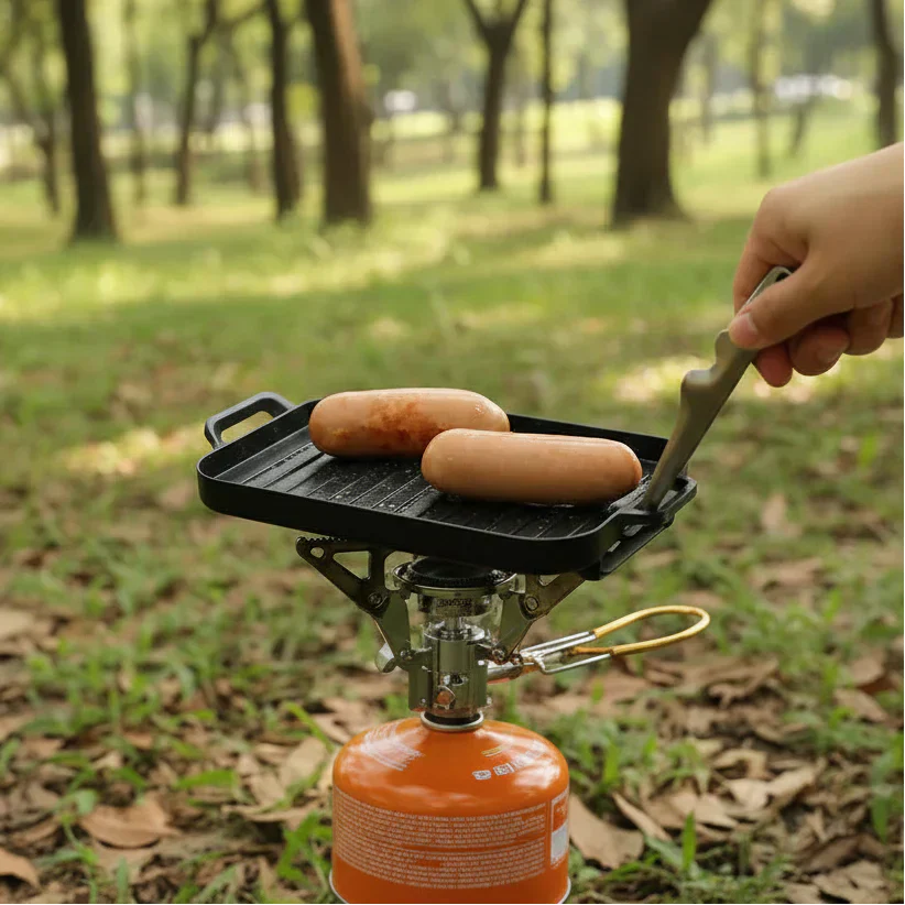 Compact Adventure Grill Plate Set for On-the-Go Cooking