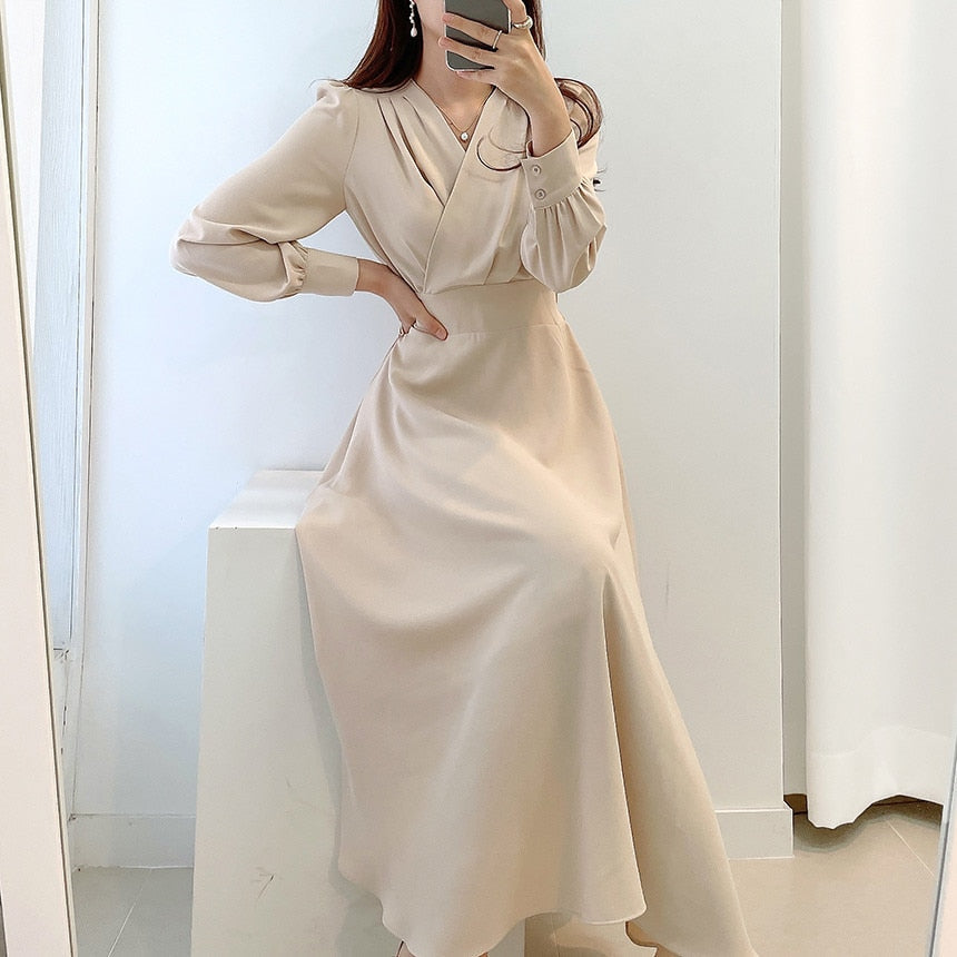 Women’s V-Neck Long-Sleeve Dress | Polyester Stretch Fabric | Midi to Maxi Length | Comfortable Fit