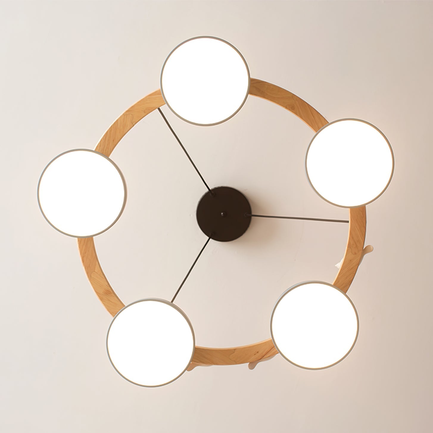 Modern Round Chandelier in Elegant Gold for Dining Room