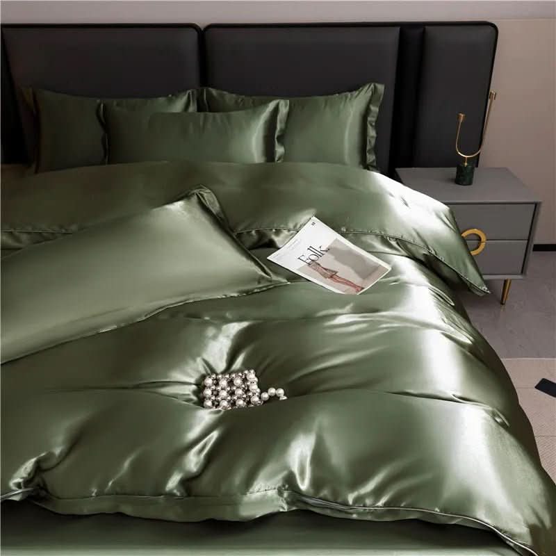 Luxurious Silk Duvet Cover for Comfortable Sleep | Breathable & Temperature-Controlled