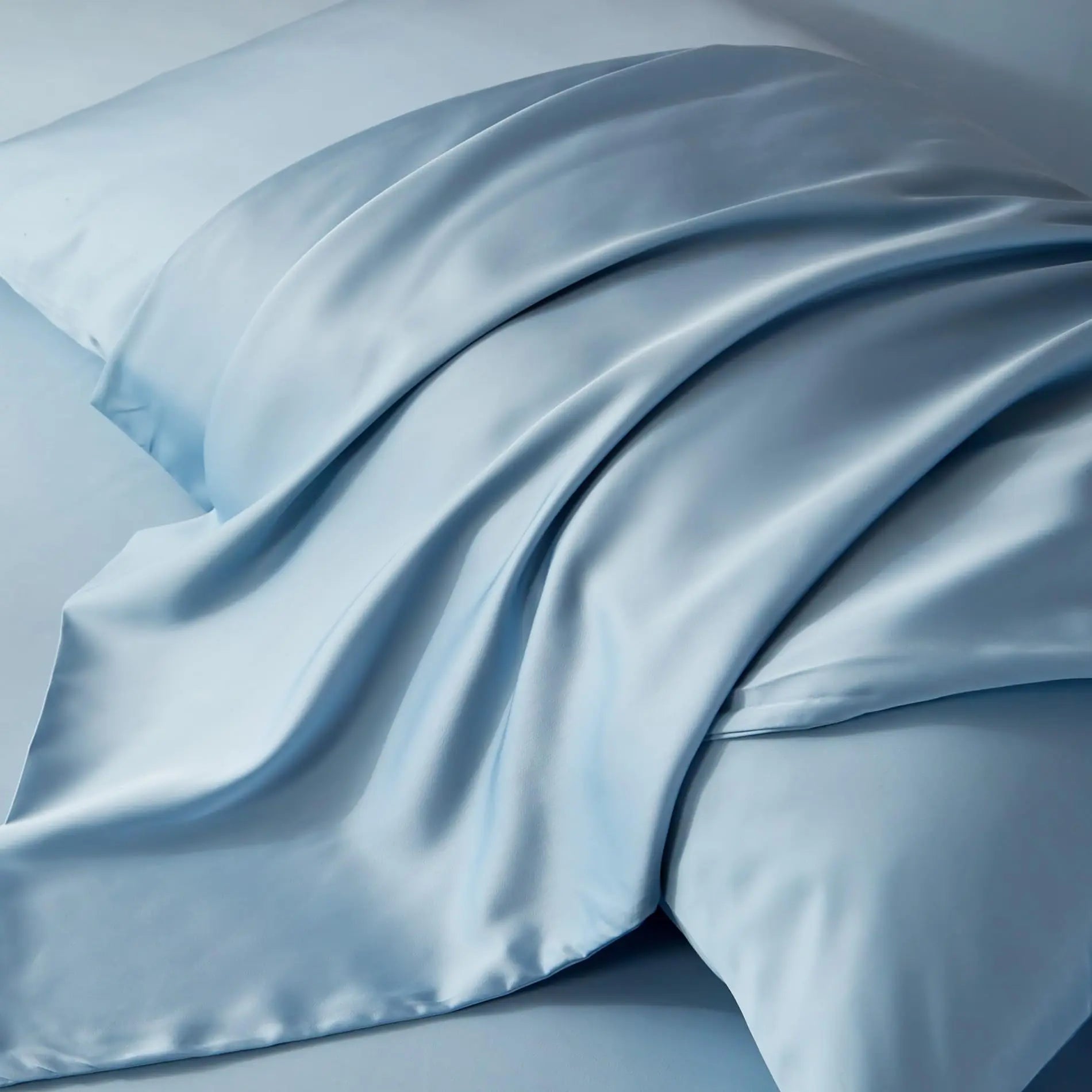 Lightweight Bamboo Fiber Duvet Cover Set with Zipper Closure for Cooling Comfort