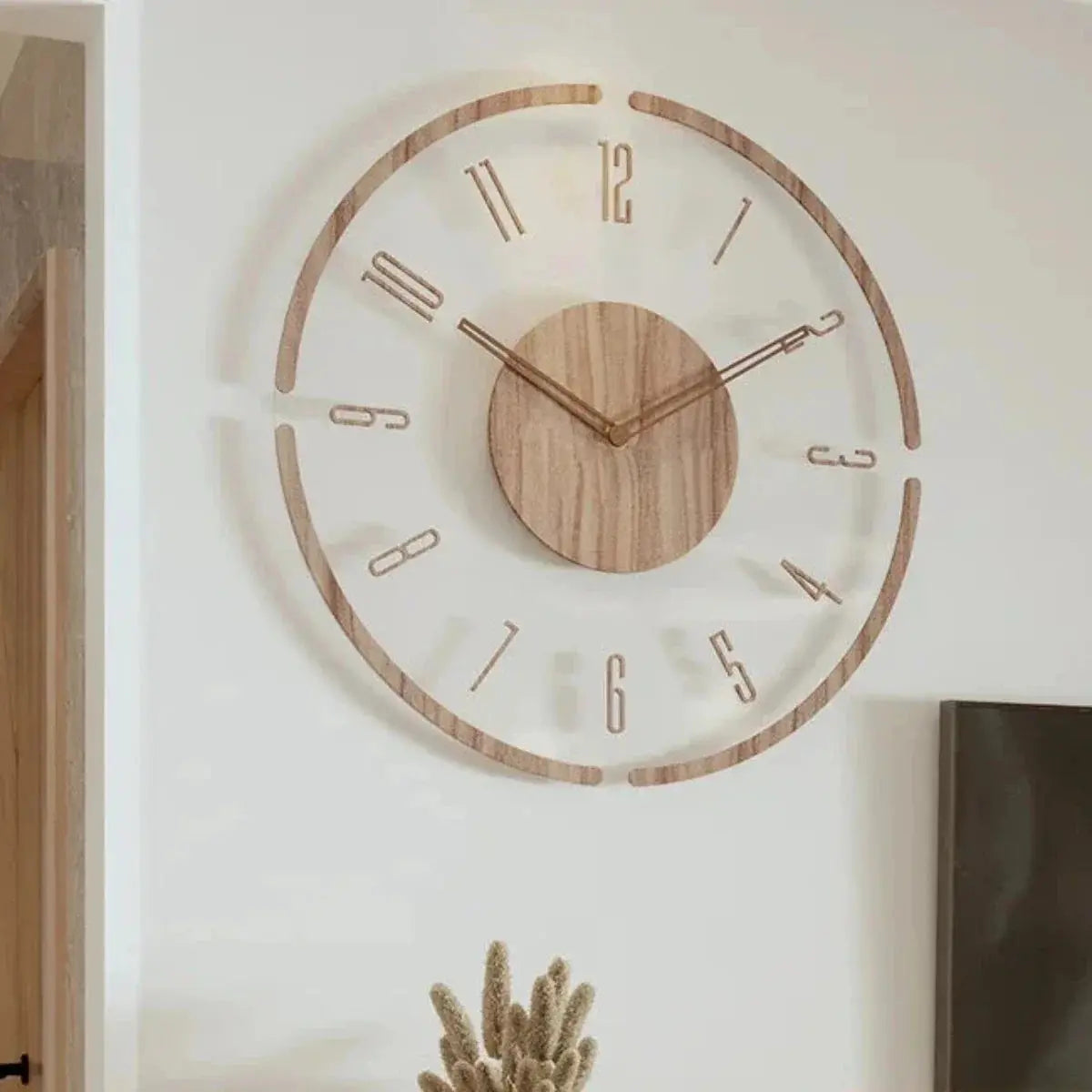 Tranquil Elegance Wall Clock – Natural Beech & Glass, 30 cm