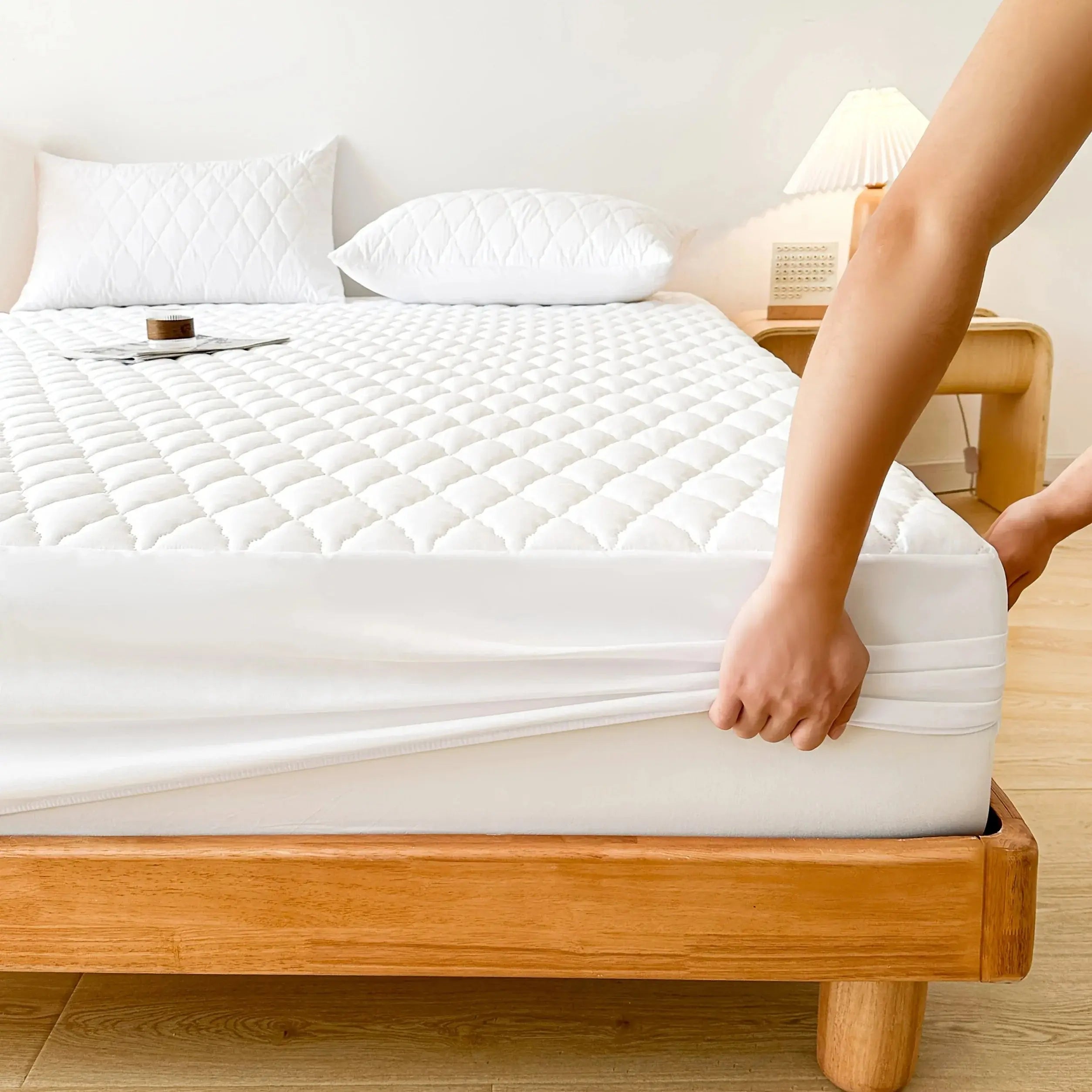 Waterproof Mattress Cover with Quilted Padding | Secure Fit for Sleep Comfort