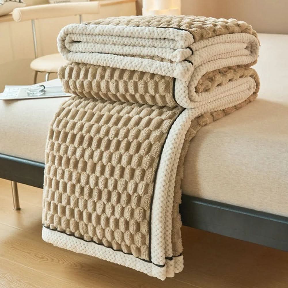 CloudSoft Throw Blanket - A Cozy Touch for Every Home