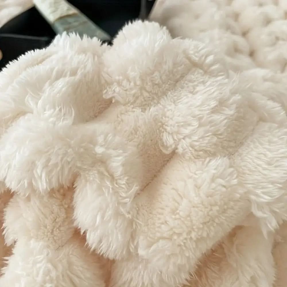CloudSoft Throw Blanket - A Cozy Touch for Every Home