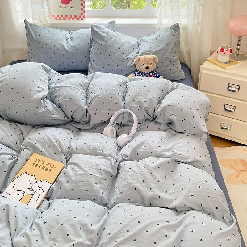 Cozy Comfort Bedding Set - 4-Piece Soft Microfiber Collection for Sleep