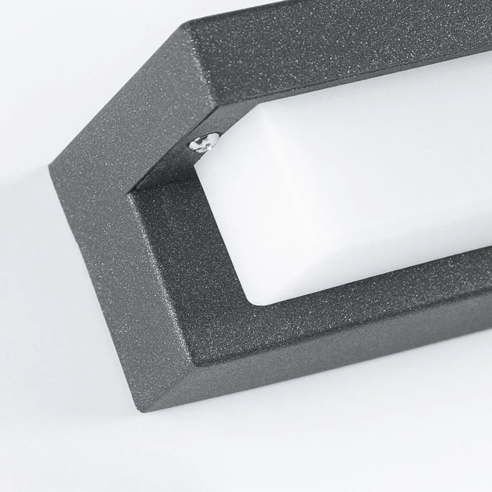 Weatherproof Solar Wall Light - Eco-Friendly Outdoor Illumination