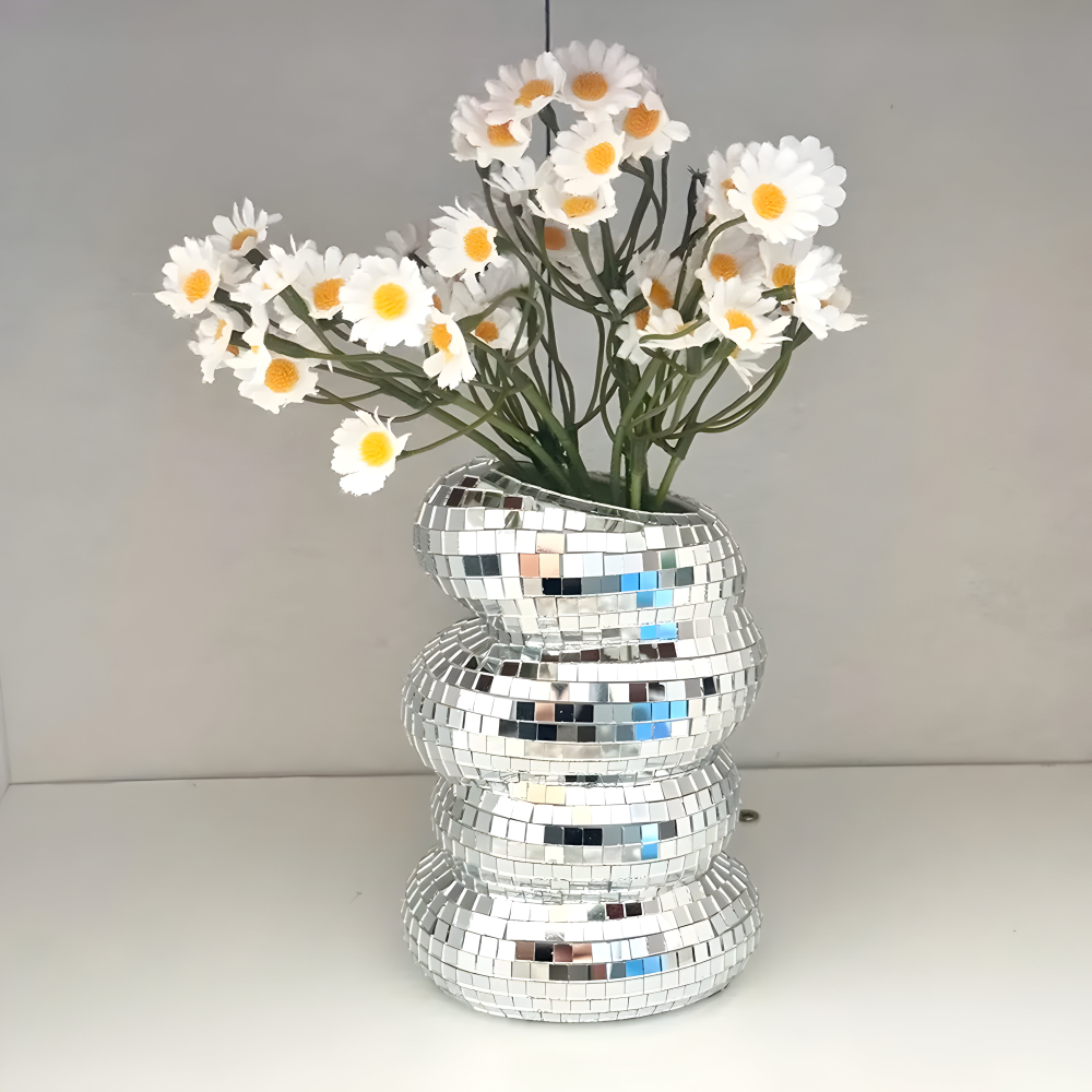 Spiral Design Vase with Mirror Tile Finish