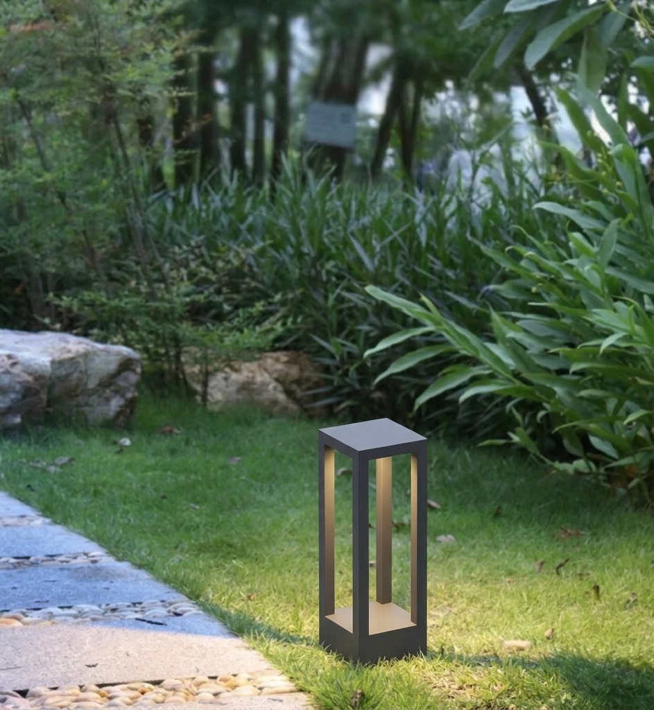 Sleek Waterproof LED Garden Path Light in Black Aluminum