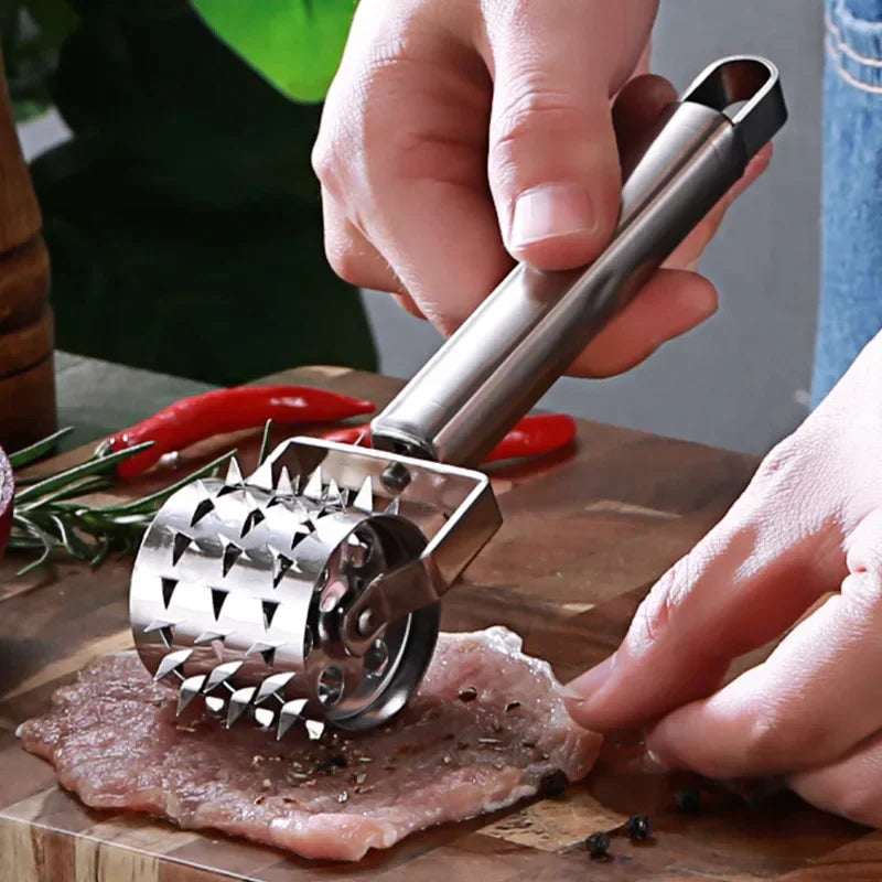 Heavy-Duty Meat Mallet with Dual-Sided Design – 18cm Kitchen Essential