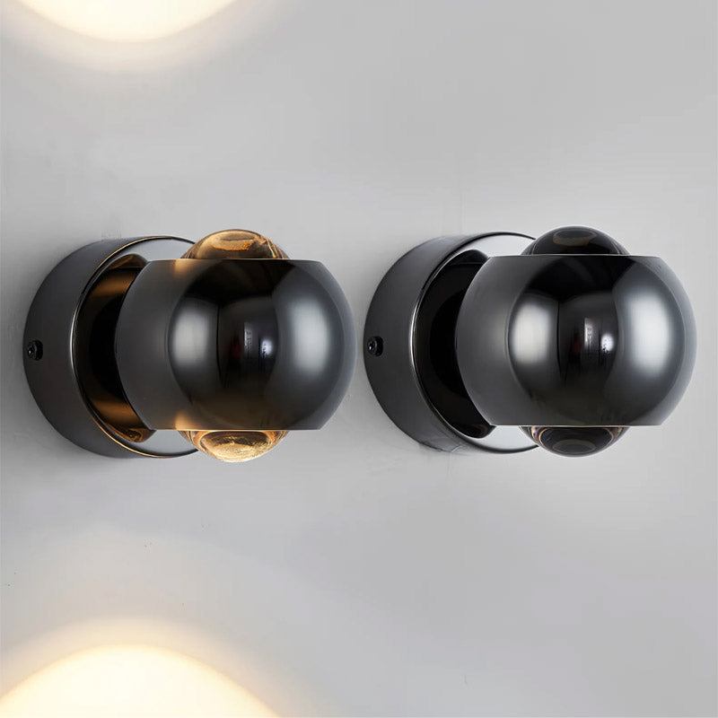 Taavita Radiance Wall Lamp: Illuminate Your Space with Flexibility