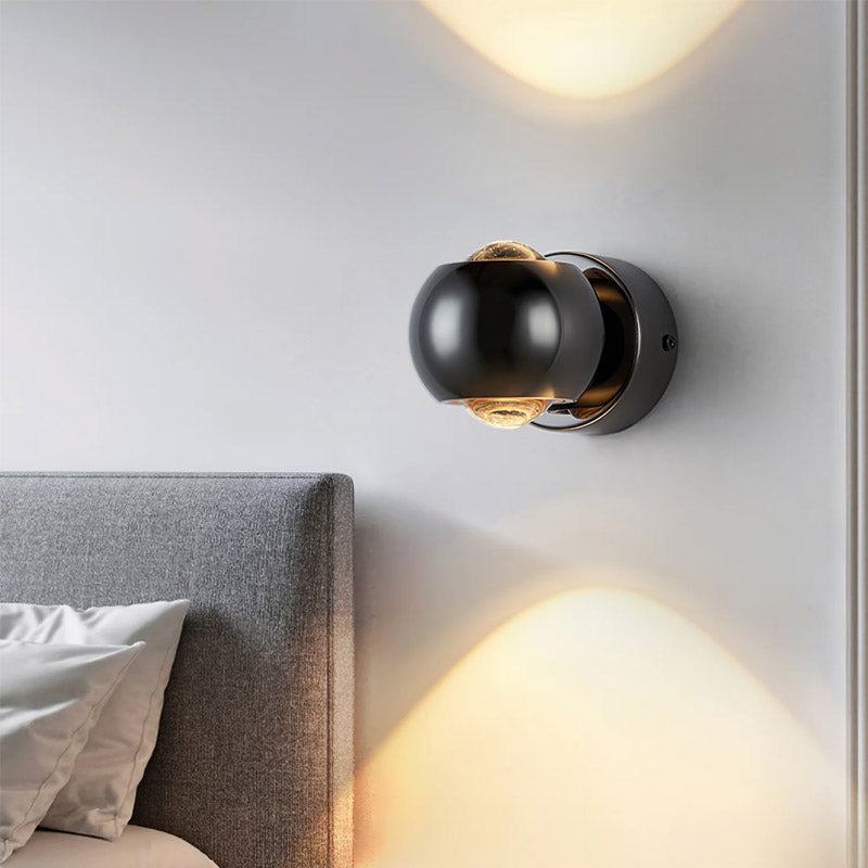 Taavita Radiance Wall Lamp: Illuminate Your Space with Flexibility