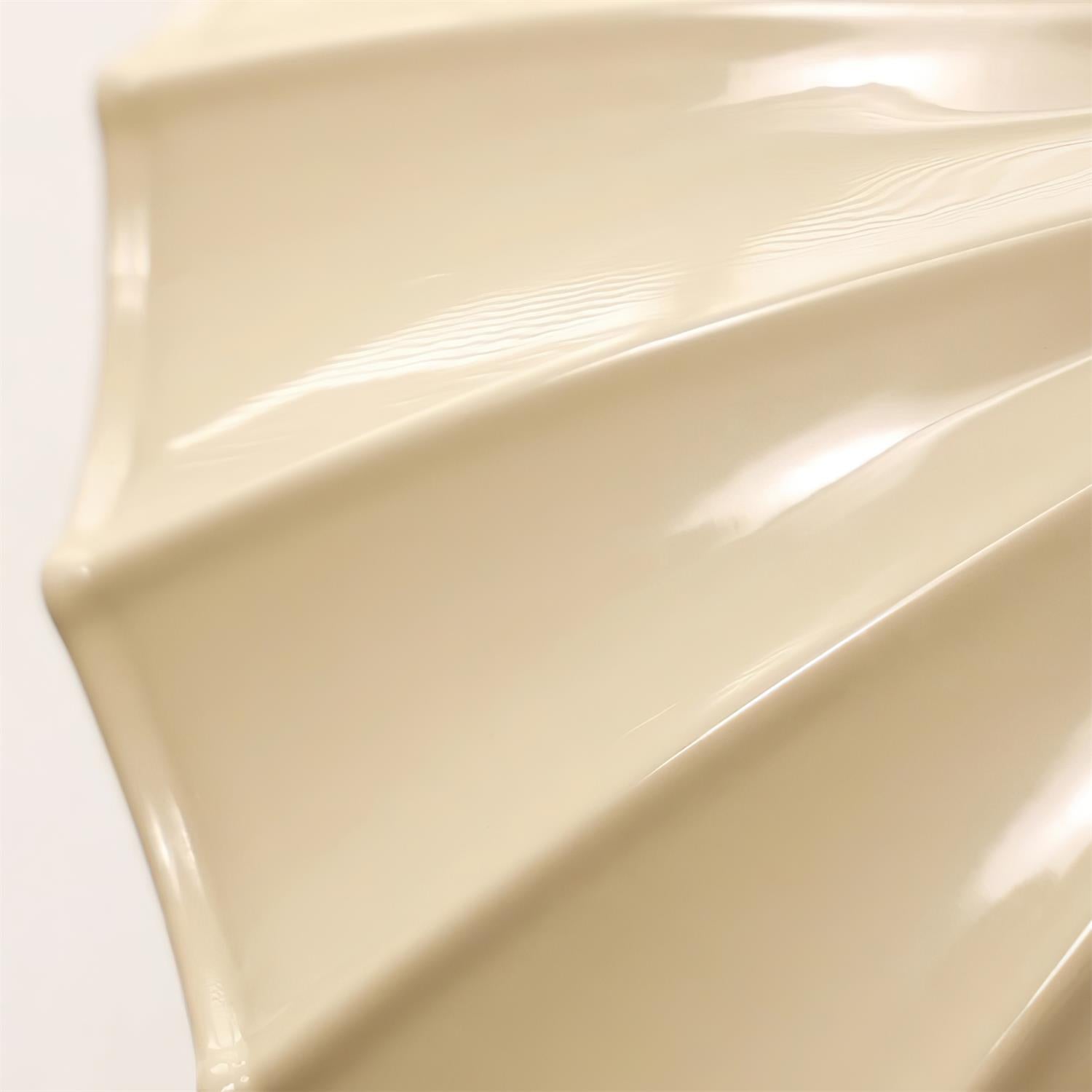 Ceiling Light | Sculptural Wavy Cloud Design | Integrated LED | 25cm Diameter, Moisture-Resistant