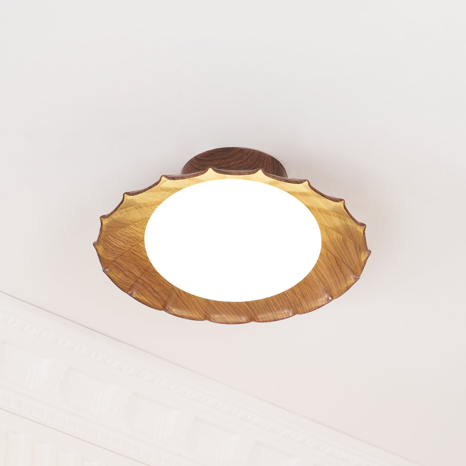 Ceiling Light | Sculptural Wavy Cloud Design | Integrated LED | 25cm Diameter, Moisture-Resistant