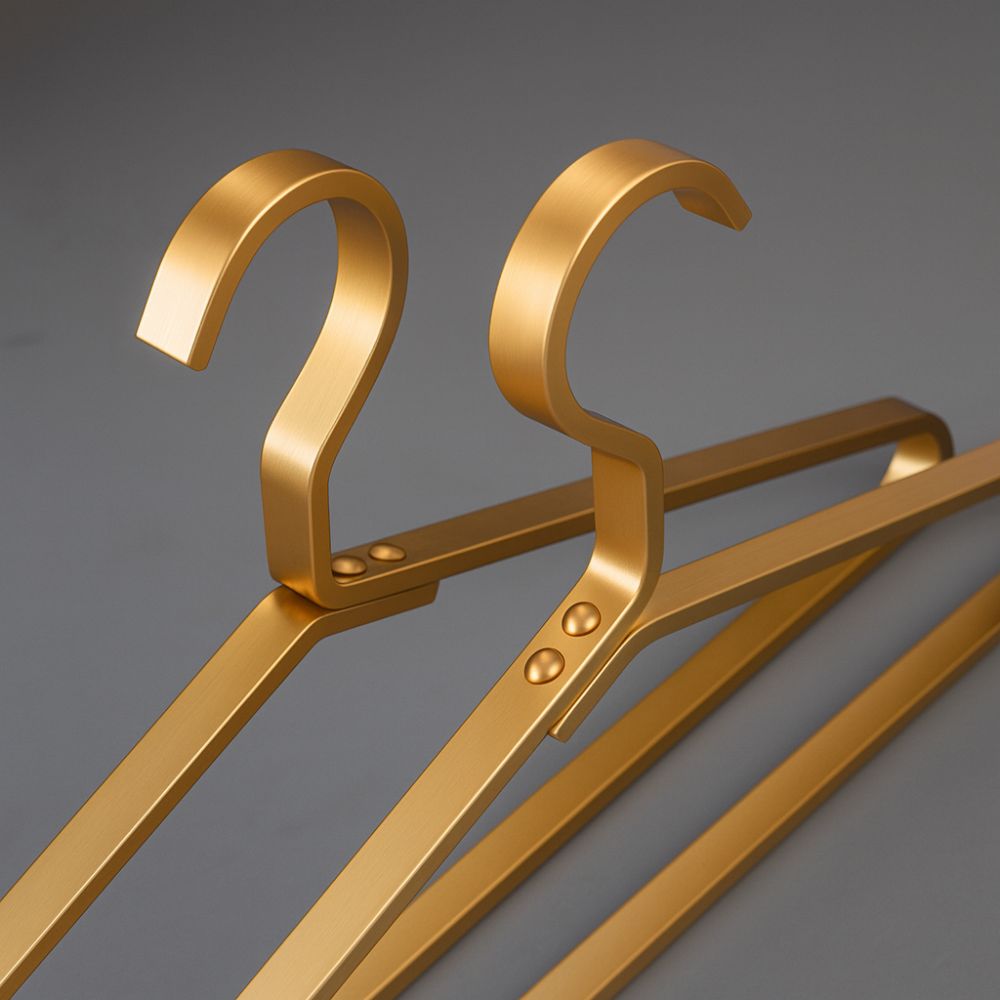 Clothes Hangers | Slim Aluminum Design | Non-Slip & Reinforced Frame | Set of 4