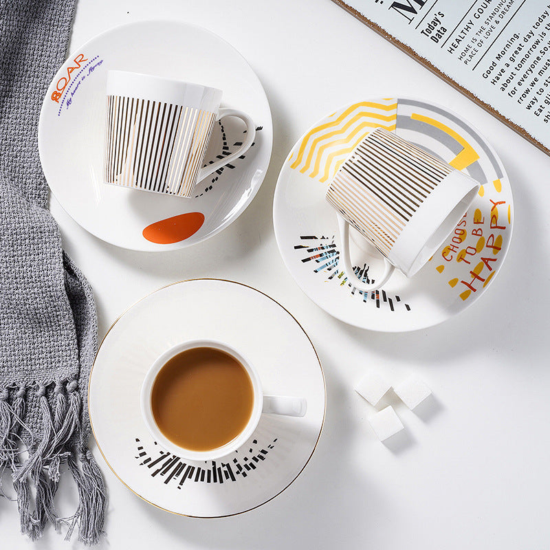 Coffee Mug | Dynamic Mirror Reflection Design | Gold Rim & Smooth Round Handle