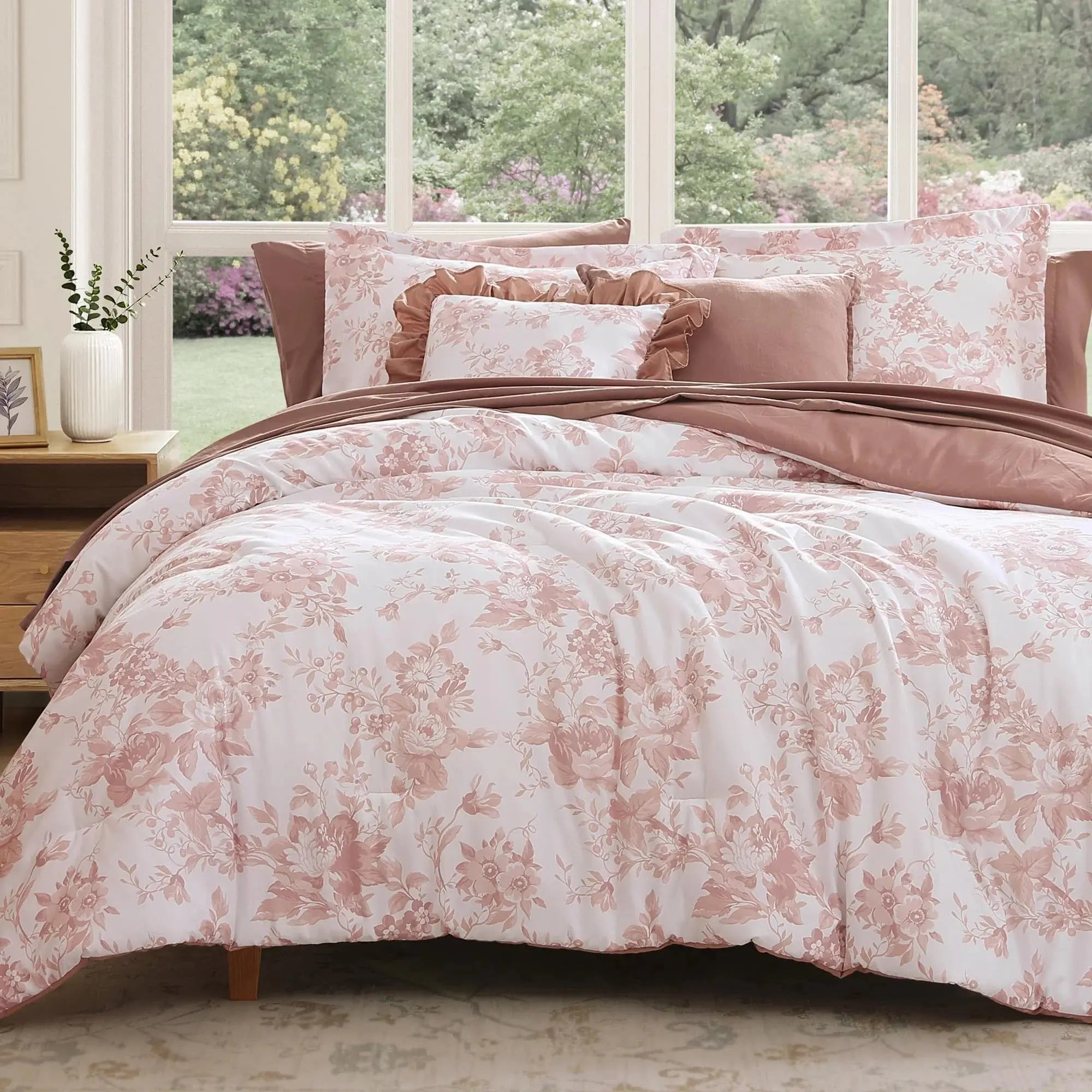 Duvet Cover Set | Elegant Floral Design | Soft Microfiber & Hidden Zipper | Cozy Bedroom Aesthetic