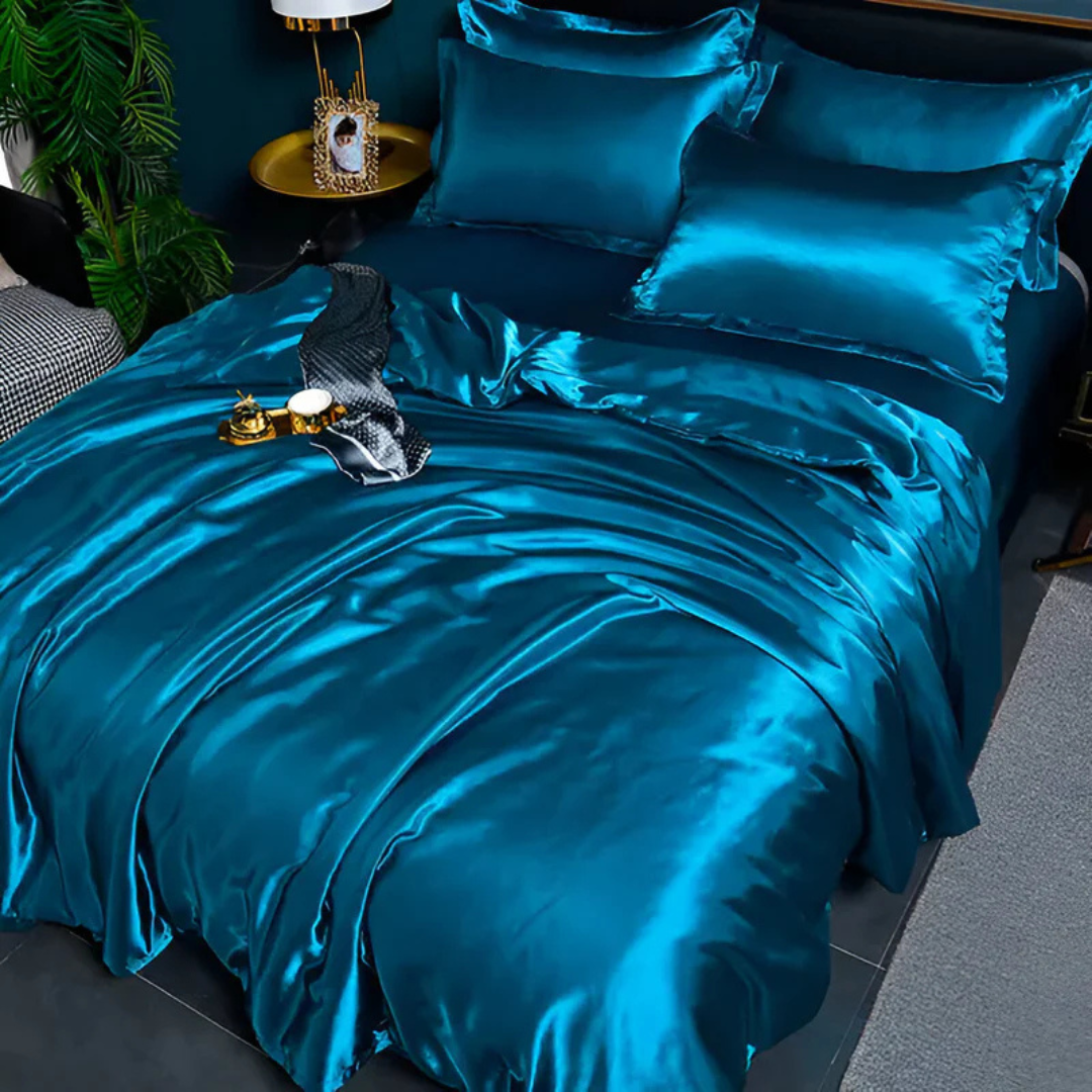 Duvet Cover Set | Subtle Sheen Finish | Breathable & Machine Washable Fabric