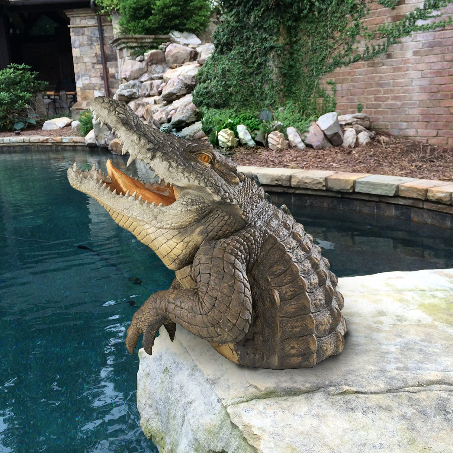 Garden Crocodile Statue | Lifelike Leaping Resin Sculpture | 19 cm Height
