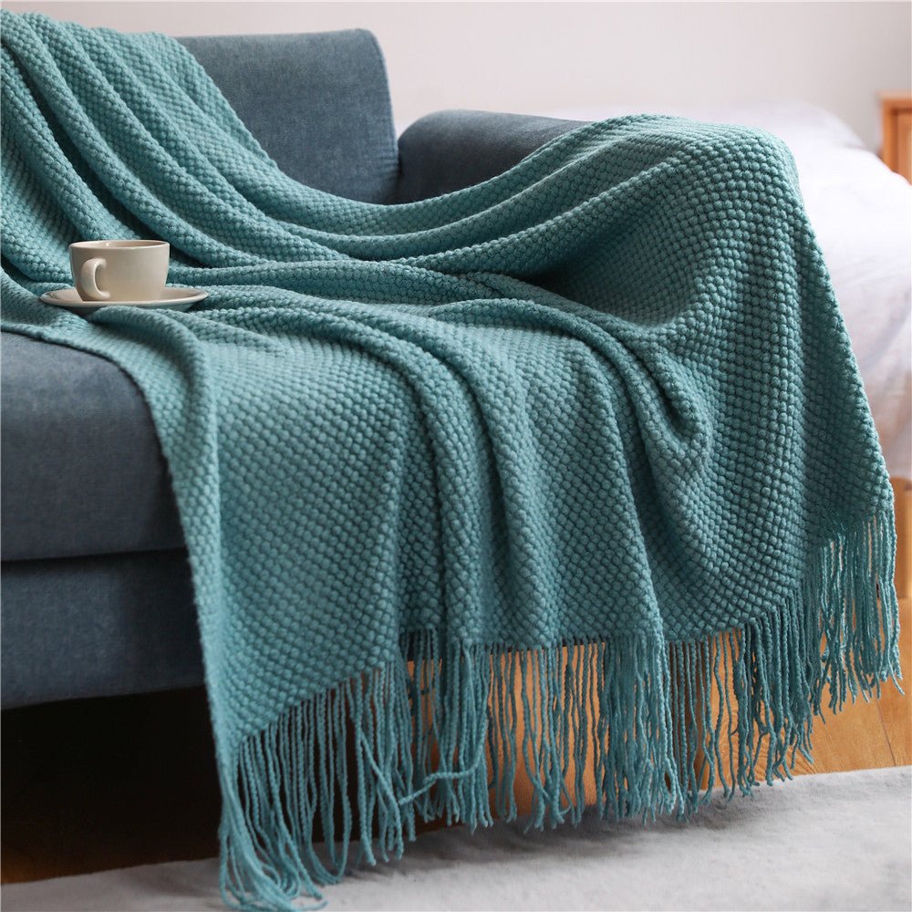 Knitted Throw Blanket | Nordic Design | Soft & Cozy Knit | Living Room & Bedroom