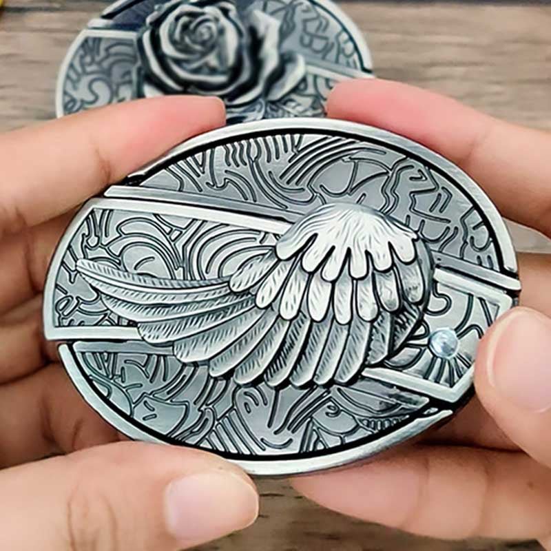 Men's Western Belt Buckle | Oval Bull Skull Design | Concealed Pocket Knife | Everyday Carry