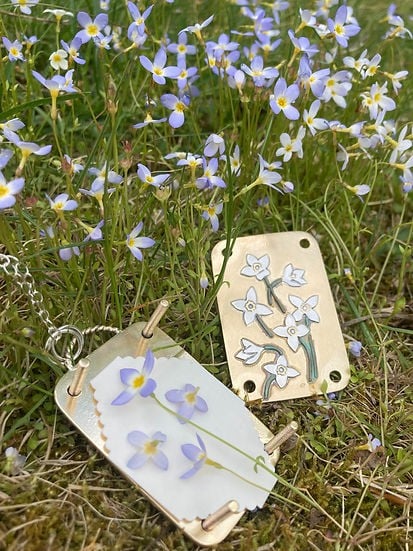 Mini Flower Press | Handcrafted Silver & Brass | 10 Reusable Blotter Sheets | Portable