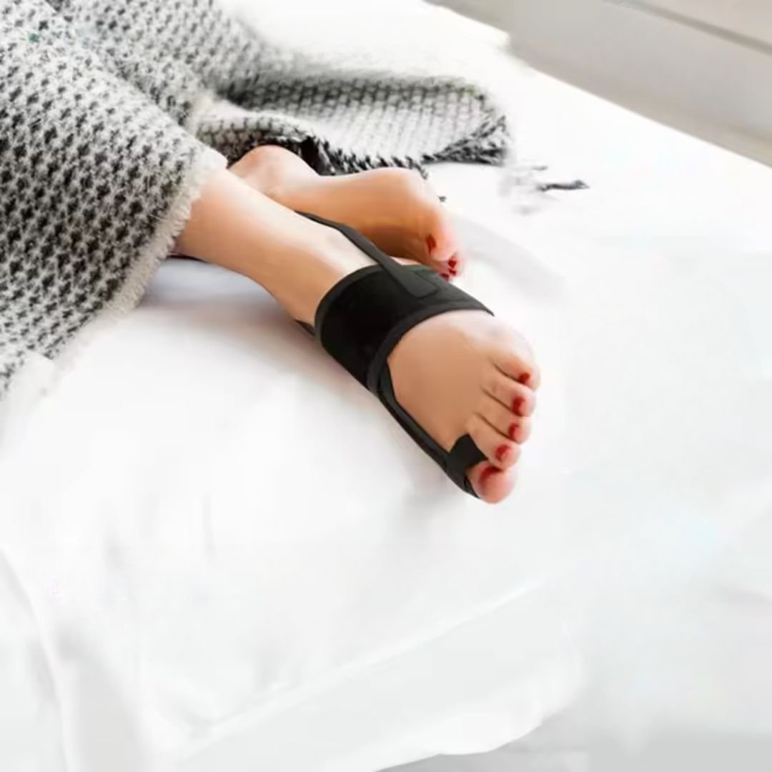 Night Splint for Hallux Valgus | Ergonomic Adjustable Design | Velcro Strap & Comfortable Fit