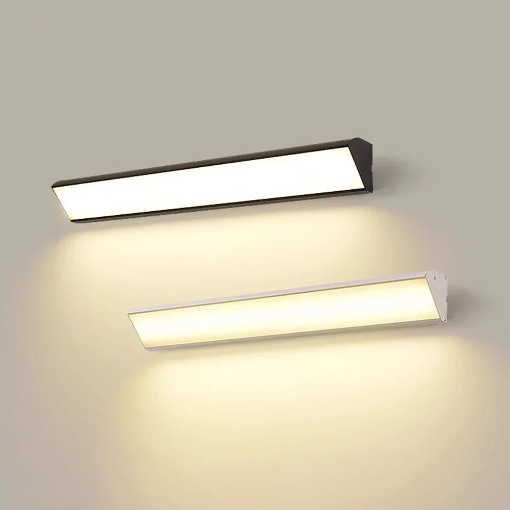 Outdoor Wall Lamp | Slim LED Design | Aluminum Body | Energy Efficient