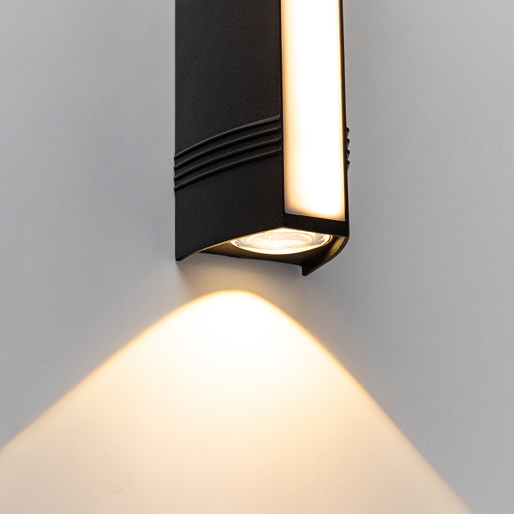Outdoor Wall Light | Classic Ultra-Bright LED | Metal Body & Weatherproof | Energy-Saving