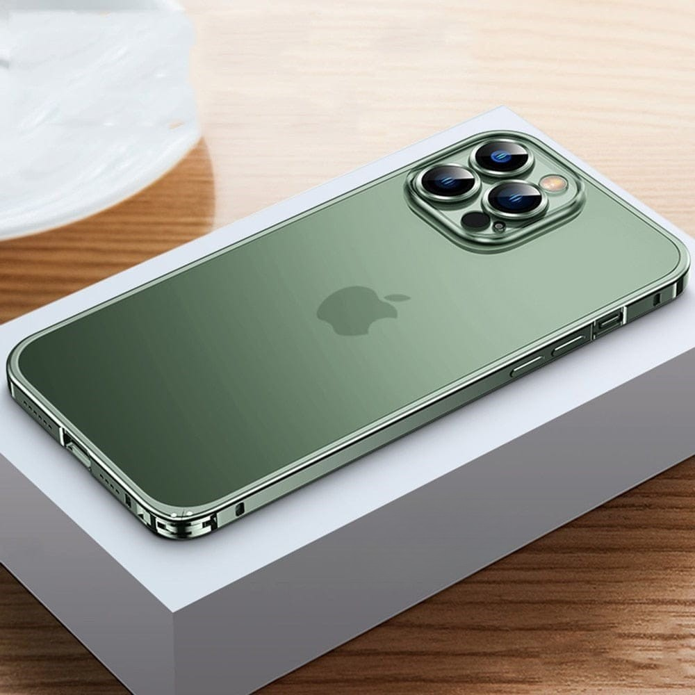 Phone Case | Slim Aluminum Frame | Scratch-Resistant Back & Camera Protection
