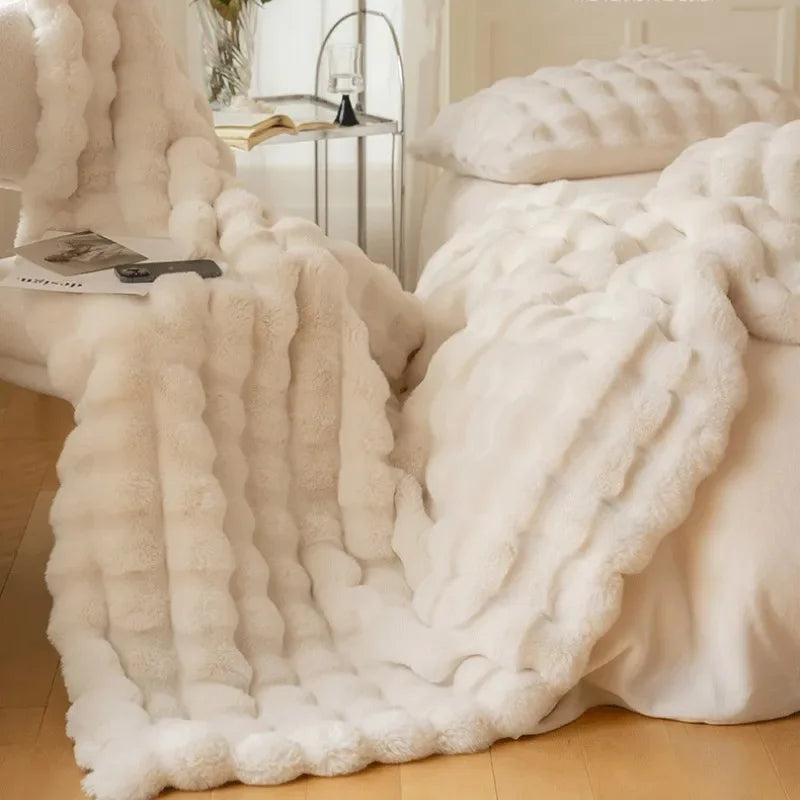 Reversible Faux Rabbit Fur Blanket | Bubble-Texture Plush | For Bed & Sofa