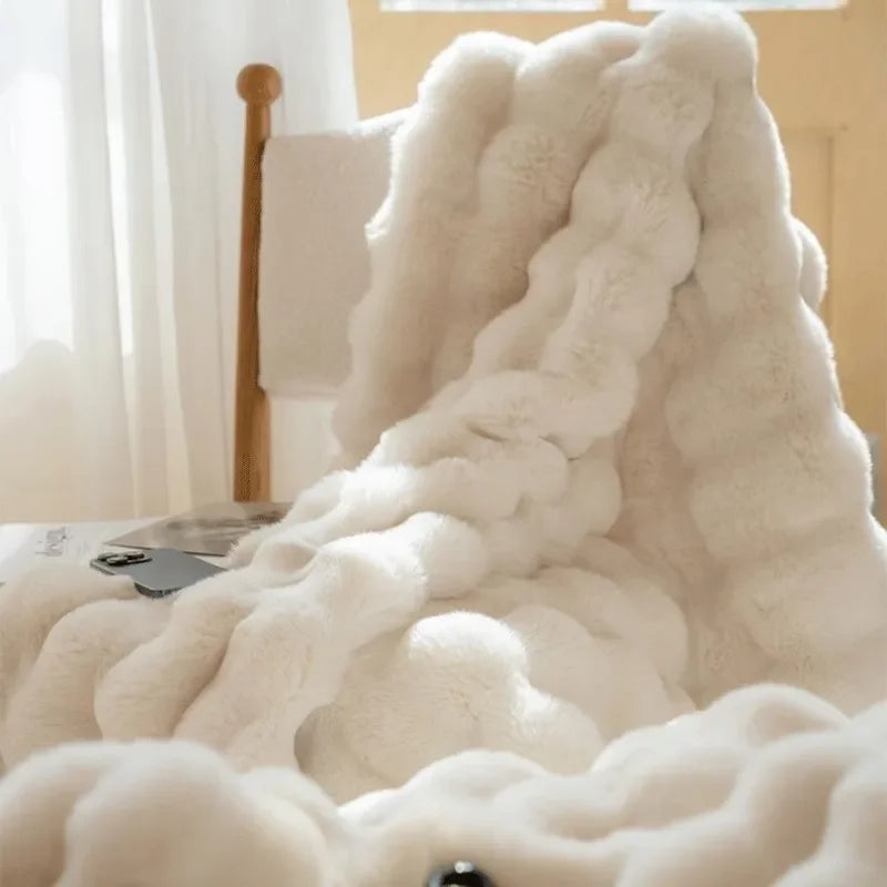 Reversible Faux Rabbit Fur Blanket | Bubble-Texture Plush | For Bed & Sofa