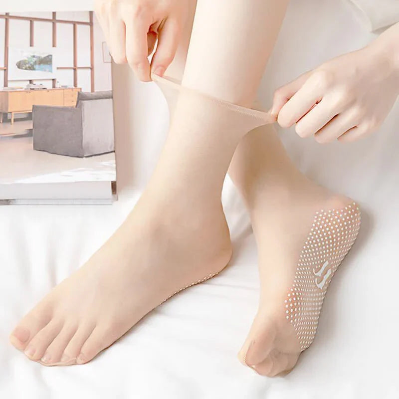 Women's Invisible No-Show Socks | Ultra-Thin Breathable Polyester | Non-Slip Grip
