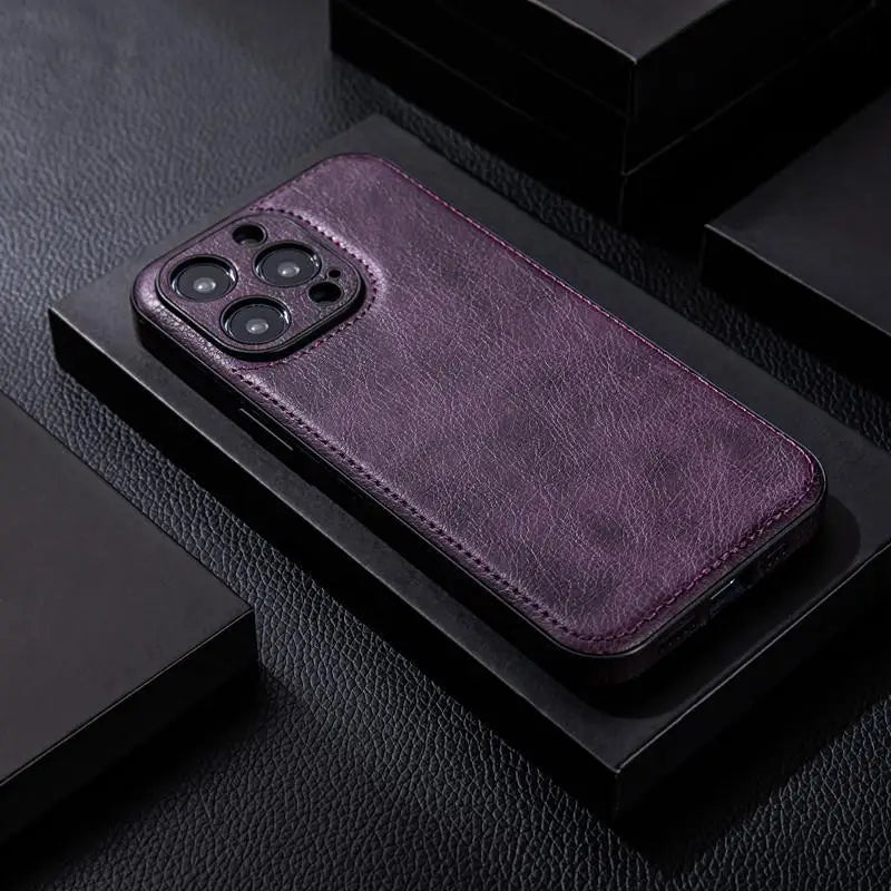 iPhone Case | Shockproof & Drop-Resistant Protection | Genuine Leather & Comfortable Grip