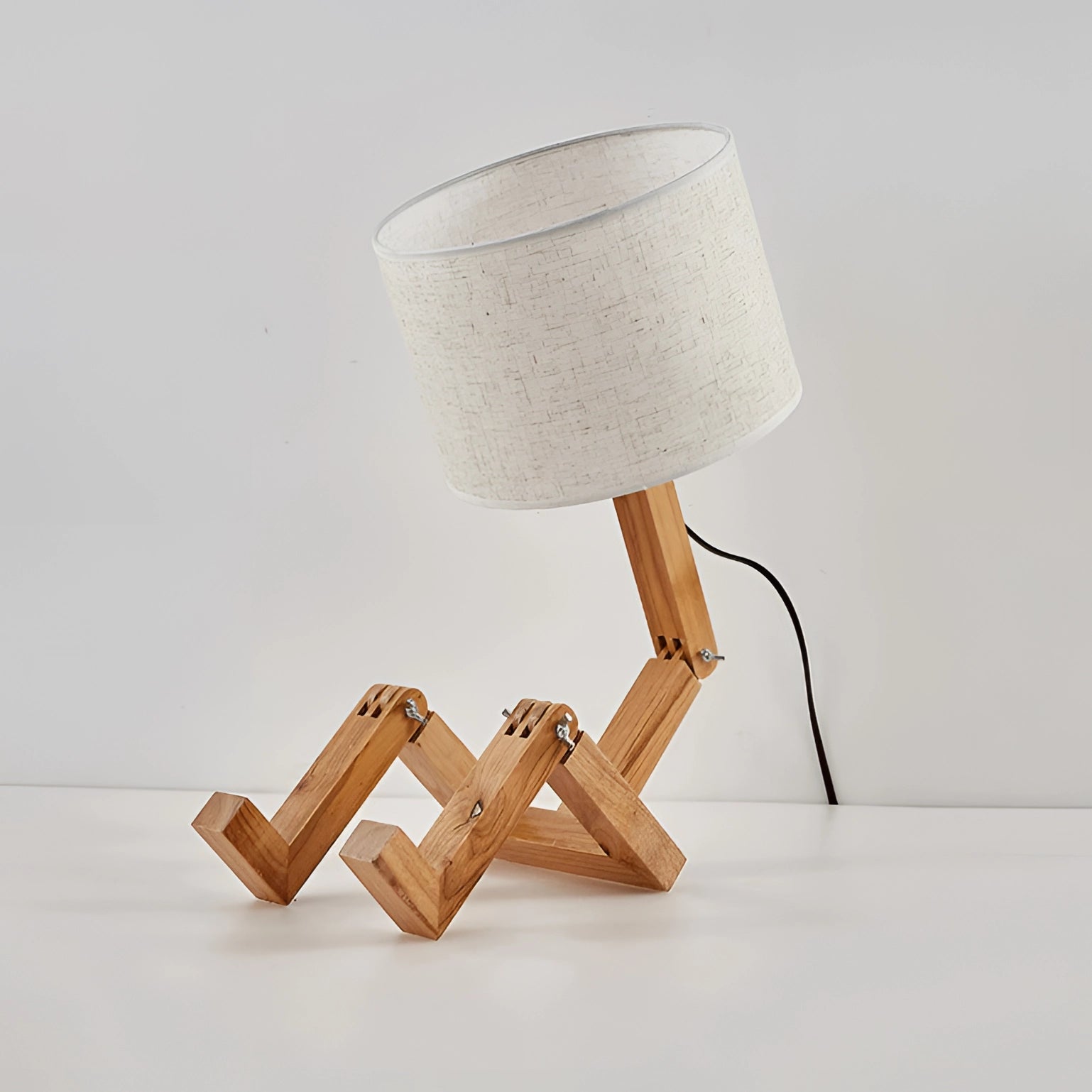 Articulated Modern Wooden Robot Lamp: Scandinavian Style Desk Light