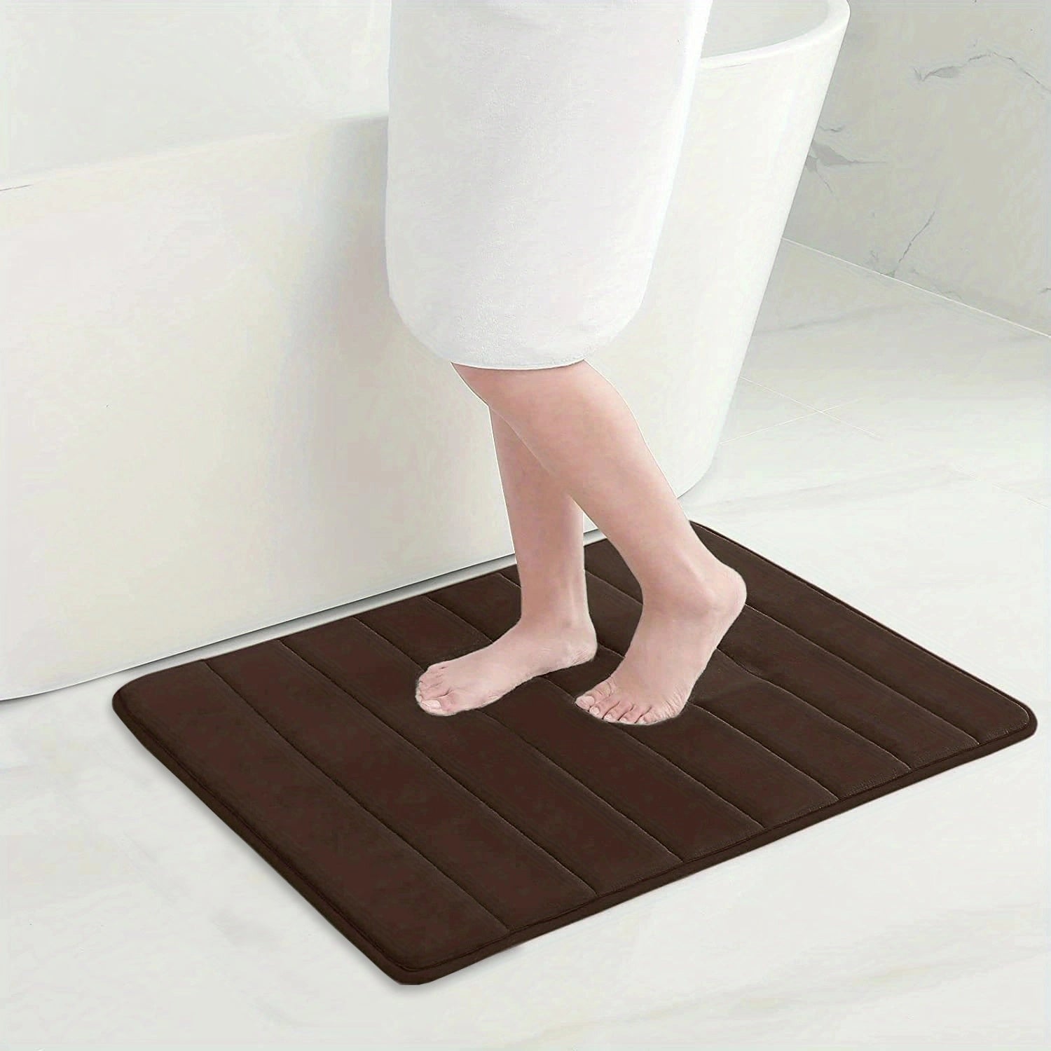 Non-Slip Quick-Dry Grey Microfiber Bath Mat - Water-Absorbent